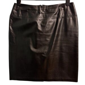 Danier leather skirt black size 10
